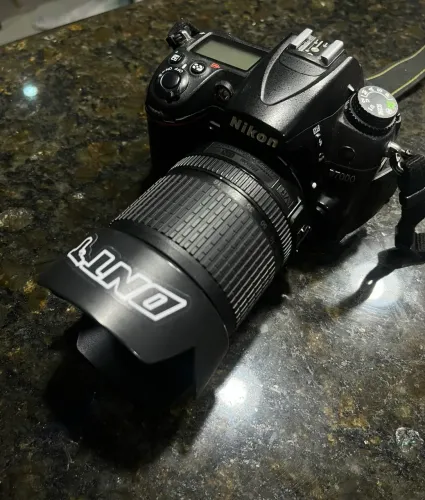 Nikon D7000 + Lente 18-105 