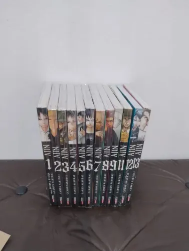 Mangá Ajin - Vol. 1-13 (menos o 10)