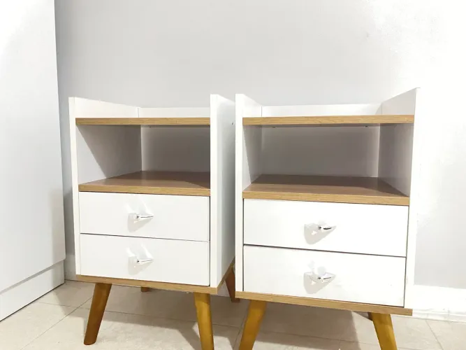 Kit Mesa de Cabeceira - Branco E Marrom - NOVA
