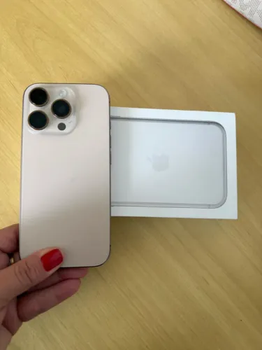 ?iPhone 16 Pro 256GB Dourado Titânio - Impecável, Caixa Original