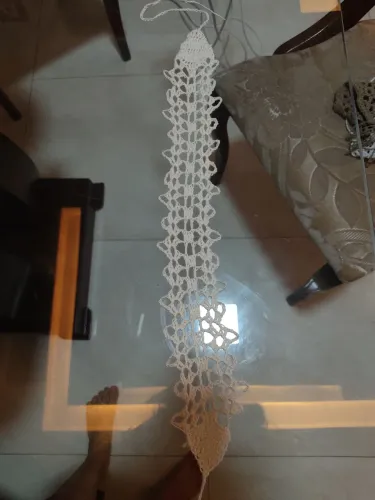 Bandana branca de crochê(2mm)