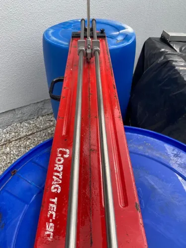 Vendo Cortadeira de pisos