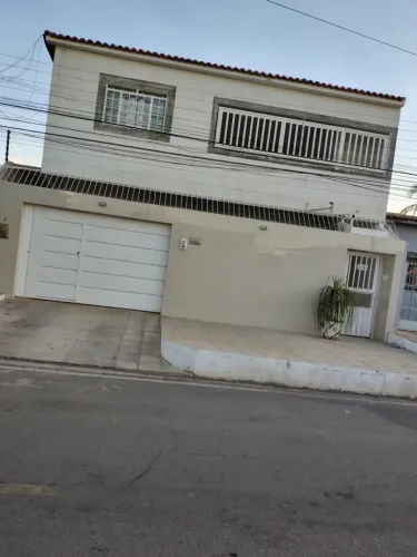 ALUGO APARTAMENTO NO JOSÉ E MARIA