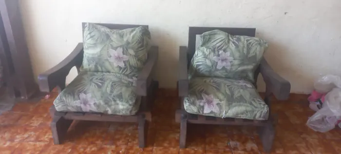 Jogo de Sofa de madeira maciça