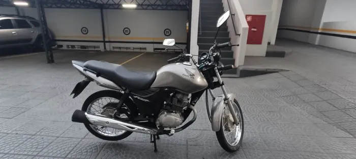 Moto Honda Fan 150