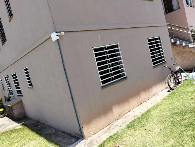Apartamento de 2 quartos - Garagem - Varanda - Parque Eldorado Oeste