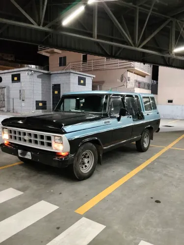 Ford F-1000 S. S. Diesel / S.s. Diesel Turbo 1985
