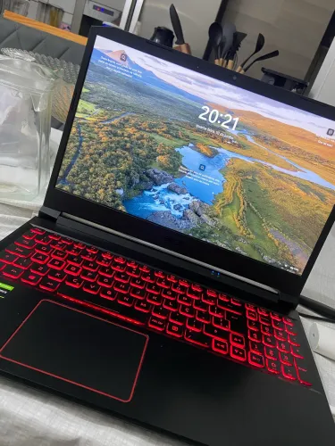 Notebook Acer I5 GTX 1650 (4)GB