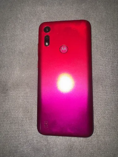 Moto e 22