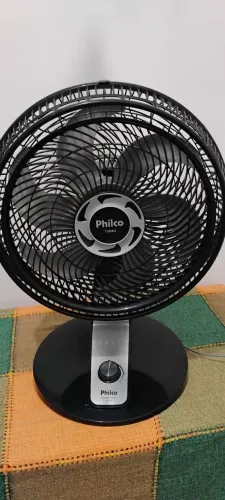 Ventilador Philco de 40 polegadas