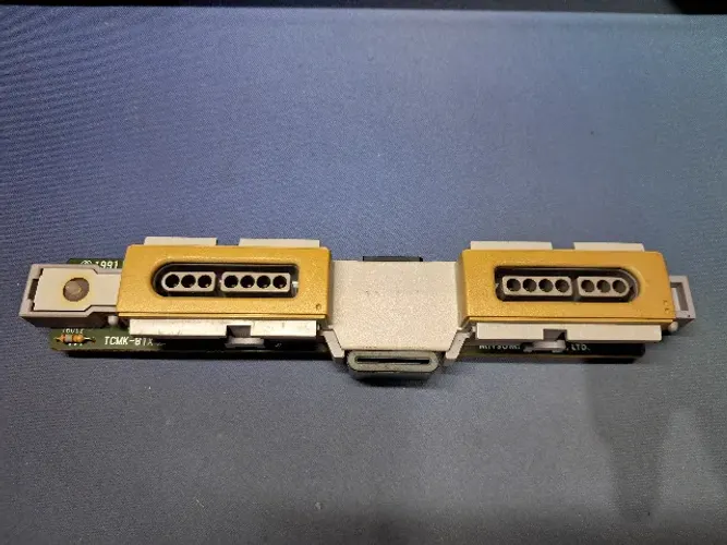 Porta de controles do Super Nintendo