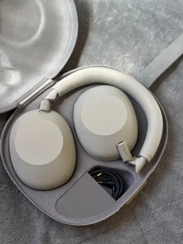 Sony Wh-1000xm6 Fone Over Ear Premium Cancelamento De Ruído