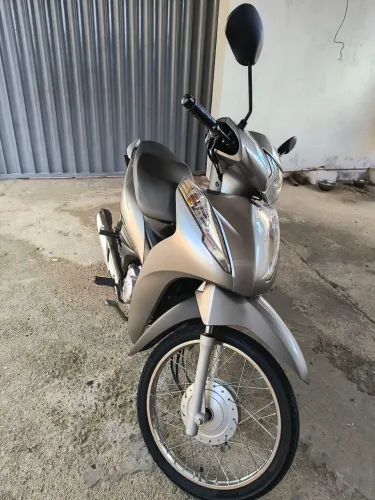 Honda biz 110i 2023