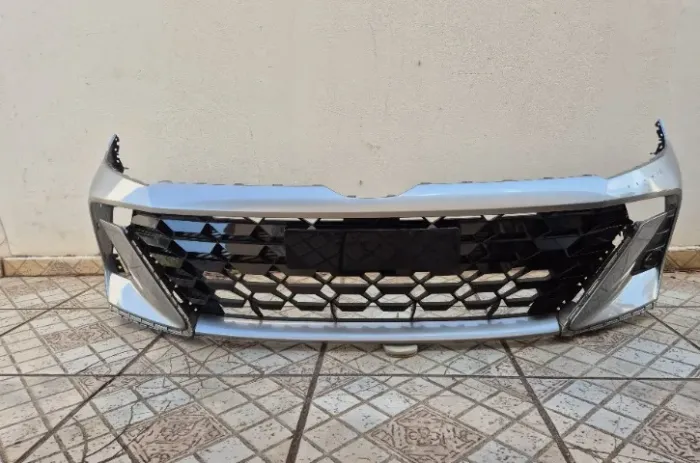 Parachoque Hyundai HB20S 2024/Modelo 2025