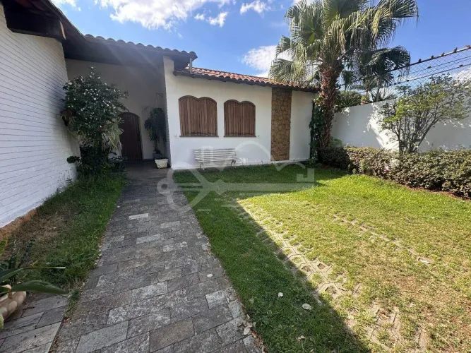Casa comercial para aluguel, 5 quartos, 2 suítes, 4 vagas, São Luiz - Belo Horizonte/MG