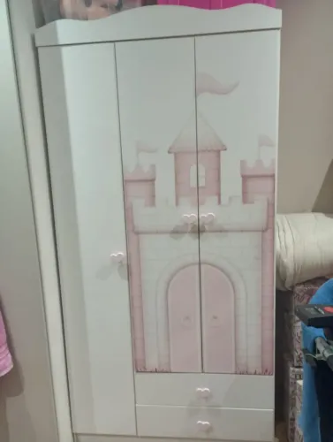 GUARDA ROUPA INFANTIL