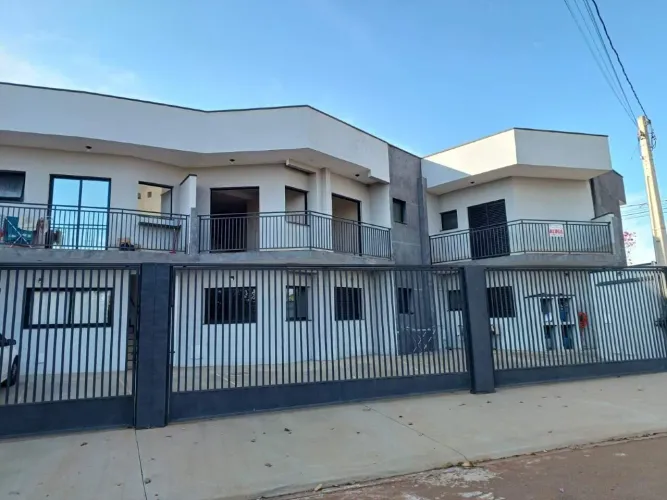Apartamento 2 quartos (1 suíte) com 2 varandas para aluguel em Boituva - Portal Ville Azal