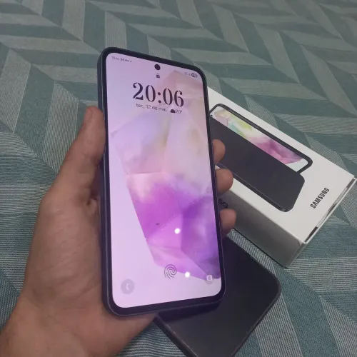 SANSUNG A35 128 GB (ACEITO TROCAS DE MENOR VALOR )