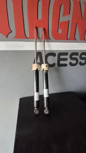 Par de amortecedores traseiros do fiat argo 