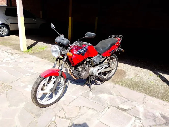 Strada 2002 - Leia com atenção