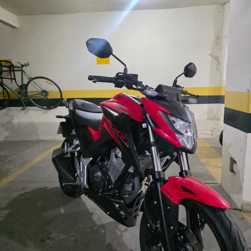 CB 300F Twister 4mil km!!!!