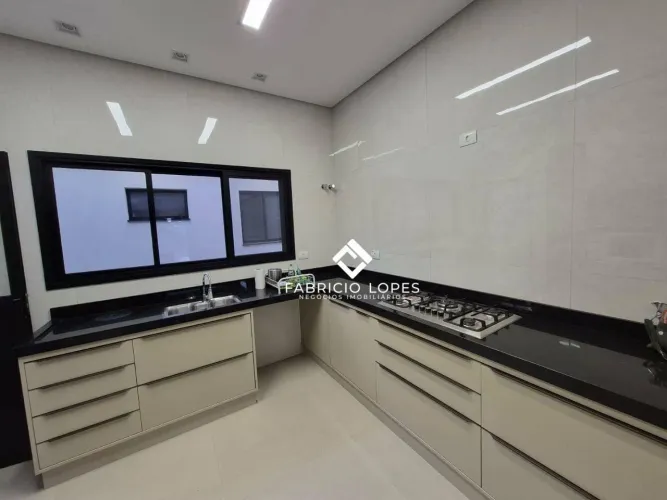 Casa com 3 dormitórios para alugar, 140 m² - Jardim Jacinto - Jacareí/SP