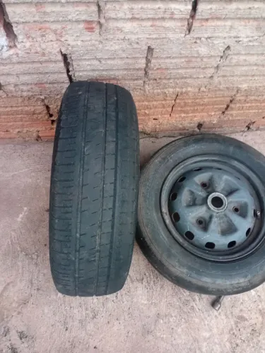 Roda 13 com pneu pra step furacao 3 FUROS pampa