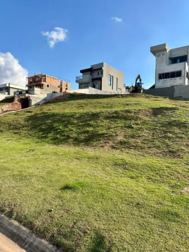 Terreno em Condomínio para Venda em Santana de Parnaíba, Tamboré