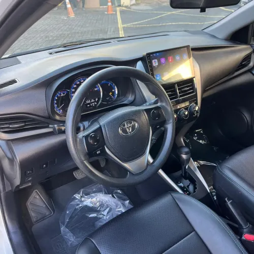 Toyota Yaris XL Sedan 1.5 Flex 16V 4P Aut. 2020