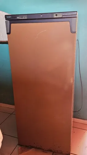 Freezer vertical Consul 110v