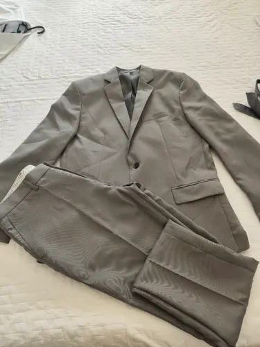 Vendo terno novo
