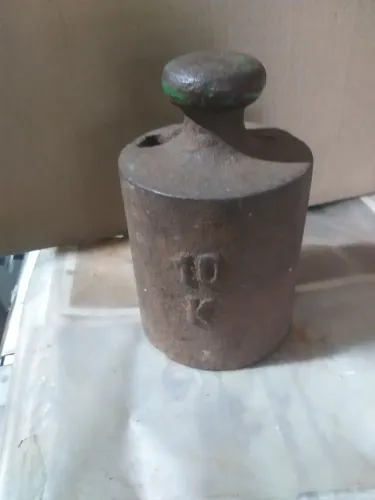 Pezo antigo  de ferro fundido 10 kilos 