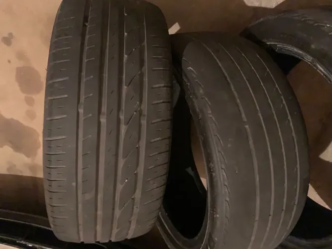 Pneus 185/45/15