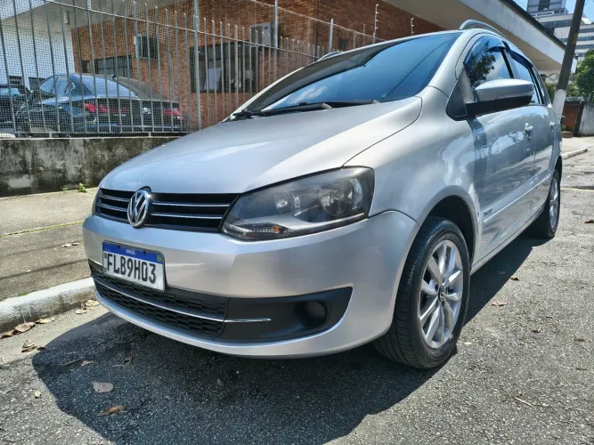Volkswagen Spacefox 1.6/ 1.6 Trend Total Flex 8V 5P 2014