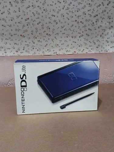 Vendo Nintendo DS Lite Azul Semi novo
