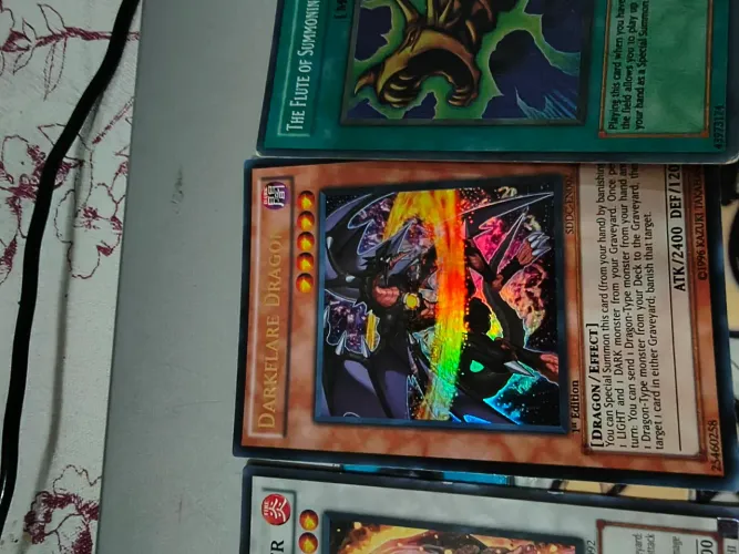 Lote de 100 cartas de Yu Gi OH