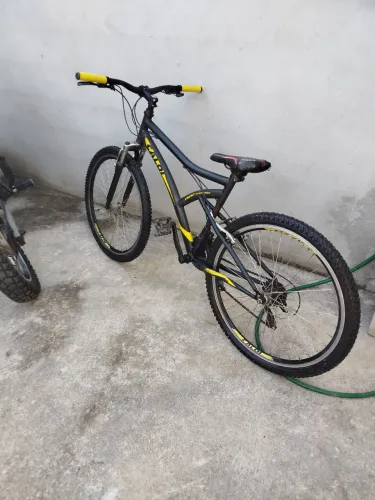 Bicicleta Caloi Aro26