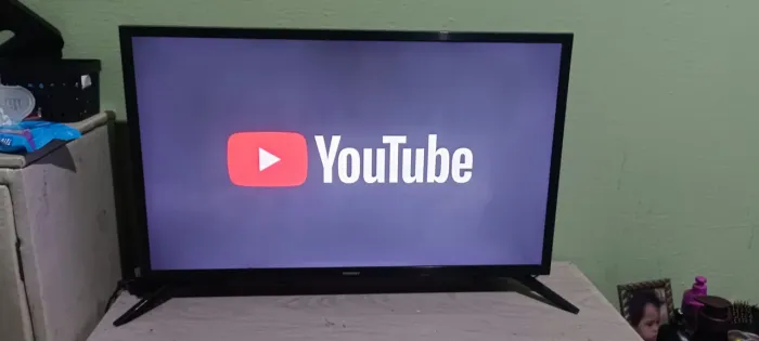 Tv 32 polegadas funcionando normalmente