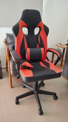 Cadeira galera, super confortável.