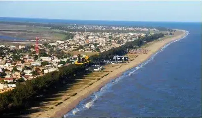 Rua Hotel Garoupas Na Praia do Farol São Tomé Terreno 14 X 26 Murado a 50 Metros da Pista