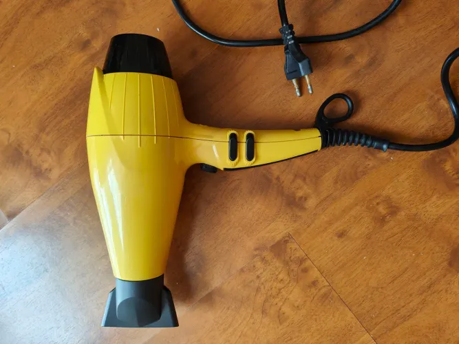Secador babyliss Pro Ferrari