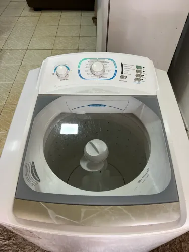 Vendo Máquina Electrolux 12kg em ótimo estado Entrego *