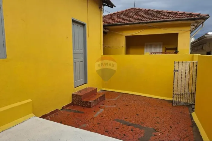 Casa para Alugar na Vila Palmeiras | 1 Cômodo, Cozinha e Banheiro