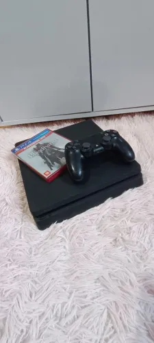 Playstation 4 Slin