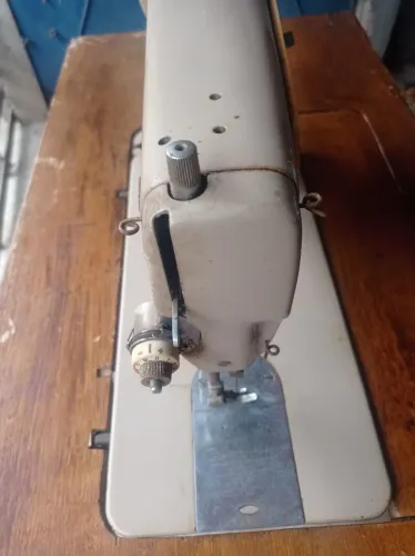 Máquina de costura 
