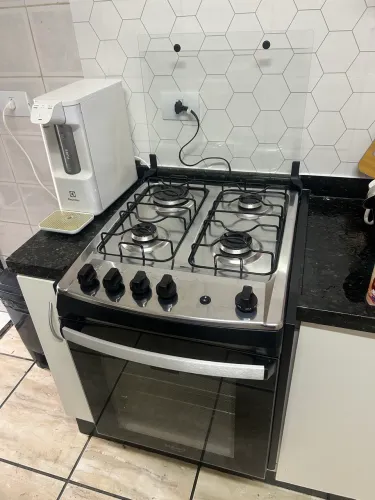 Fogão 4 bocas embutir Dako preto mesa inox bivolt