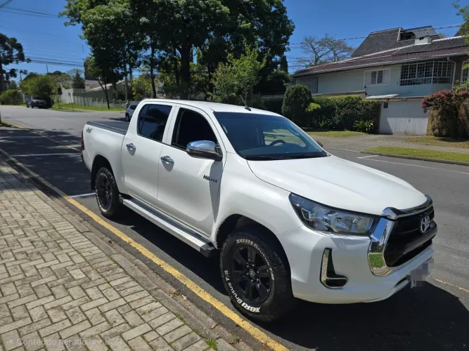 Toyota Hilux CD 4X4 2.8 Diesel Mec. 2022
