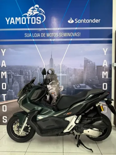 HONDA ADV 150