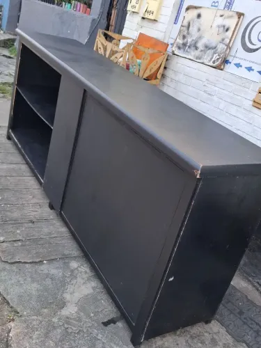 VENDO BALCÃO COM TAMPO DE MADEIRA 