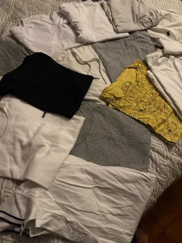 16 Camisas usadas em ótimas condições